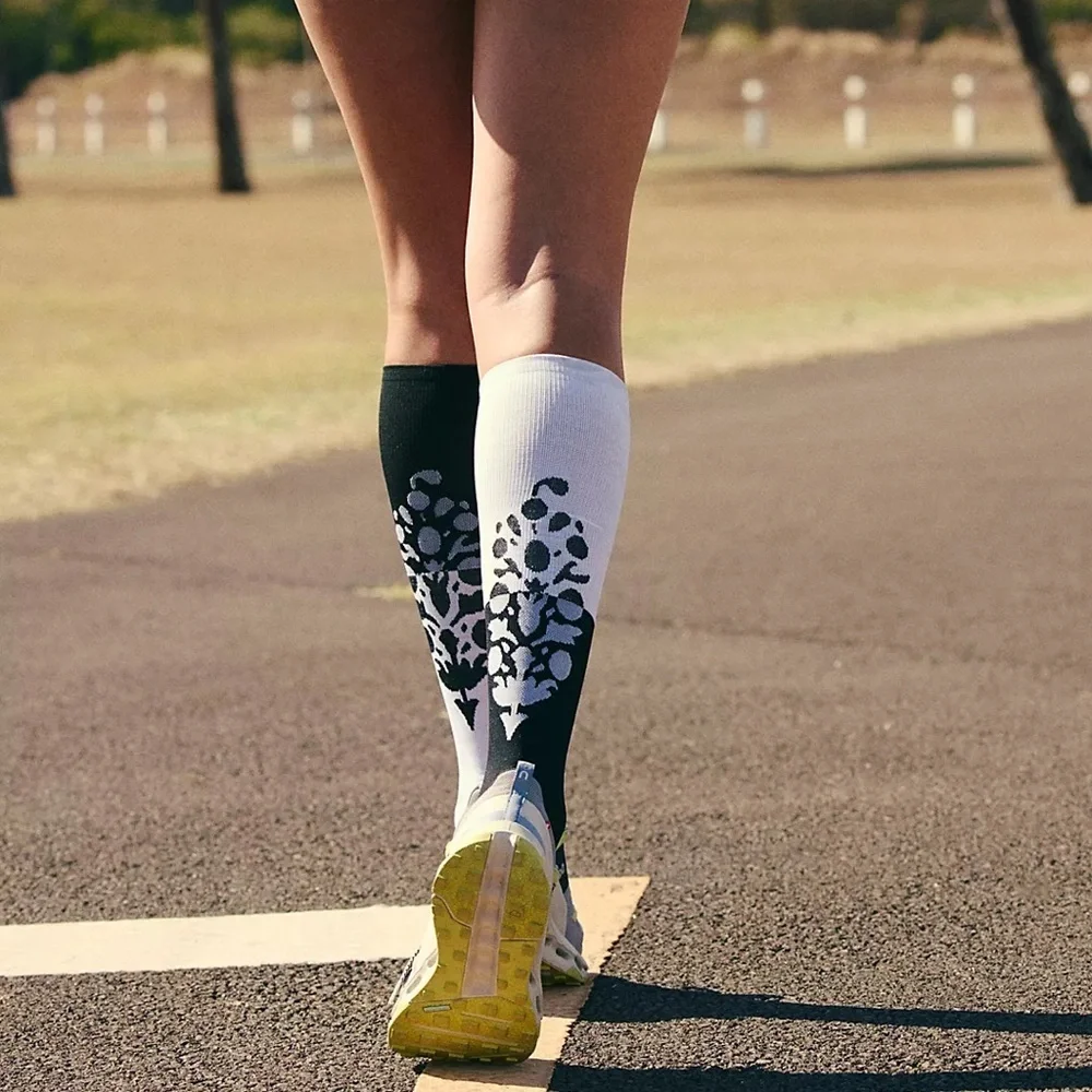 Set of 2 NWT Free People FP Movement Colorblock Buti Compression Tall Socks